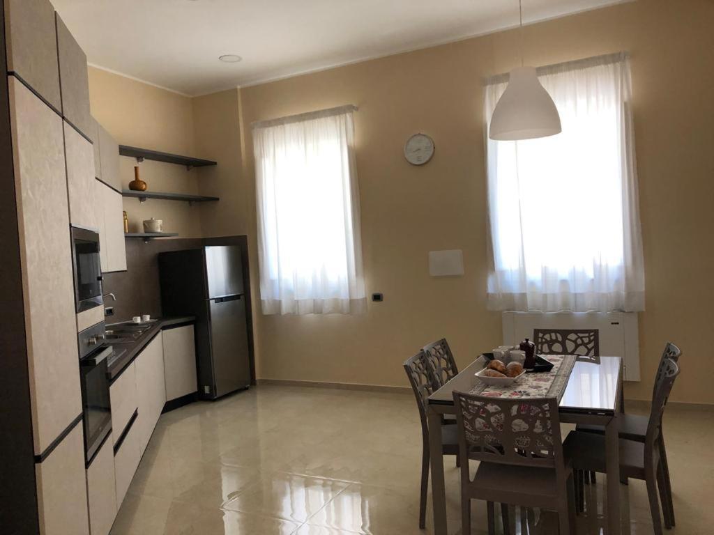 הוילה Moio della Civitella Palazzo Galzerano מראה חיצוני תמונה